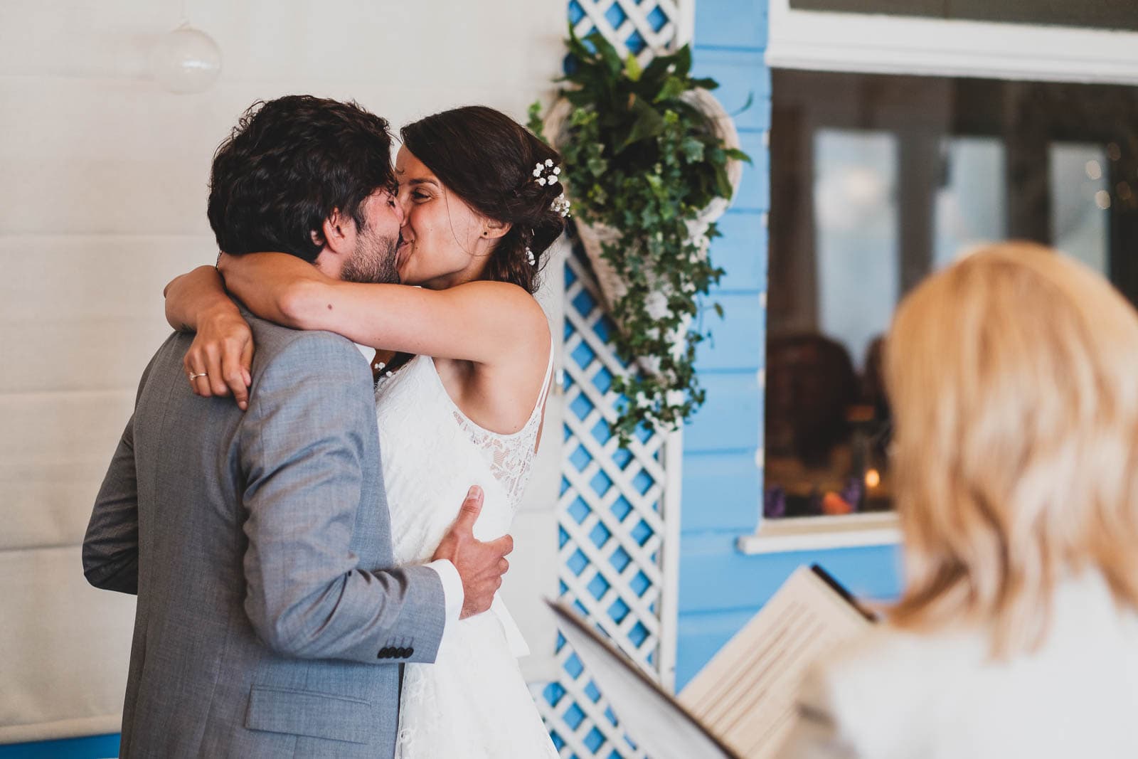 Lusty Glaze wedding ceremony first kiss